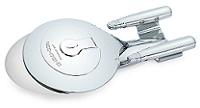       Star Trek Enterprise. (Star Trek U.S.S. Enterprise D Pizza Cutter.)